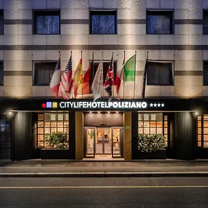 **** Hotel Life Poliziano, By R Collection Włochy